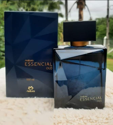 Perfume Masculino ESSENCIAL OUD -100ml