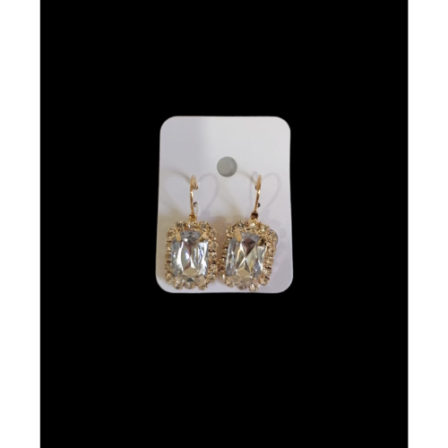 Aros 😍 Blanco con  detalles en piedritas  Tipo oval